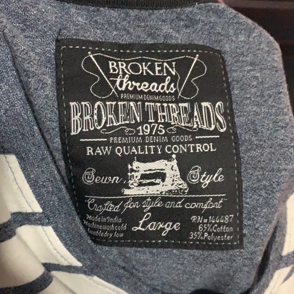Broken Threads v-neck t shirt, size Large - Picture 3 of 3